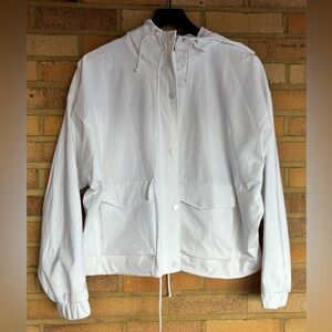 Abercrombie & Fitch Women’s White Hooded zip front Jacket water resistant Medium